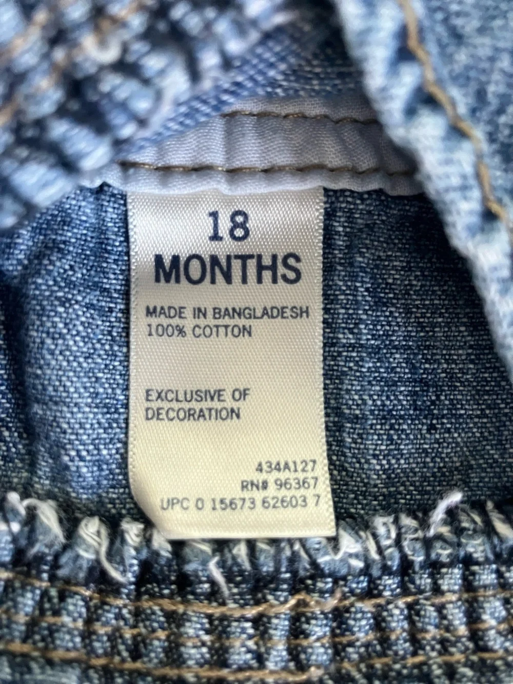 OshKosh Girl Blue Denim Ruffle Overall Jumper Dress Heart Pocket 18 mo‎ Adjust